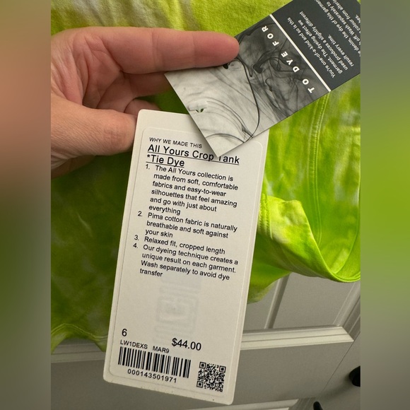 Lululemon All Yours Cropped Cotton Tank Top
Marmoleado Tie Dye Eccentric Lime - Picture 6 of 6